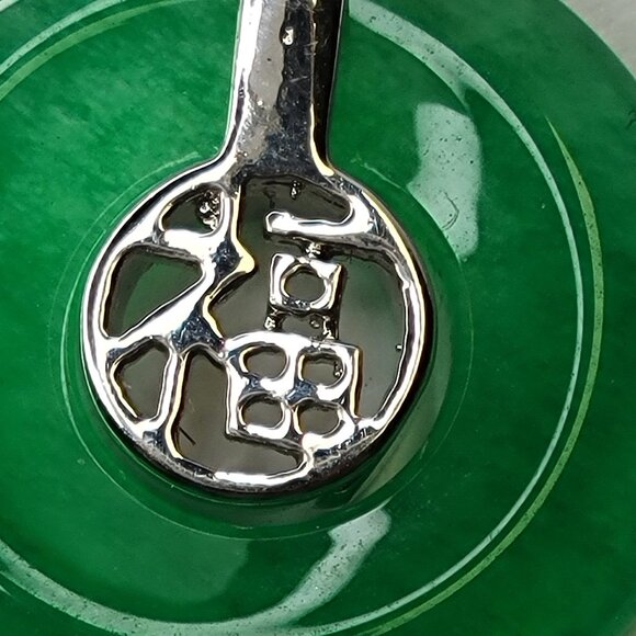 Green Jade Disc Pendant Necklace on Stainless Steel Ball Chain - Picture 2 of 12